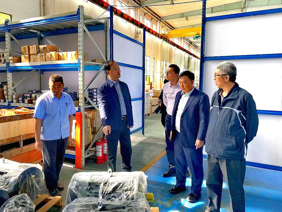 京城機(jī)電黨委副書記、總經(jīng)理王國華一行赴蘇州、寧波、溫州進(jìn)行液壓行業(yè)深度調(diào)研