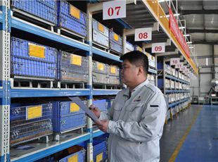 【身邊的榜樣】趙鐵成榮獲2023年京城機(jī)電模范職工